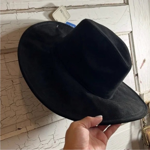 San Diego Hat Co Black Faux Suede Wide Brimmed Fedora main image 4